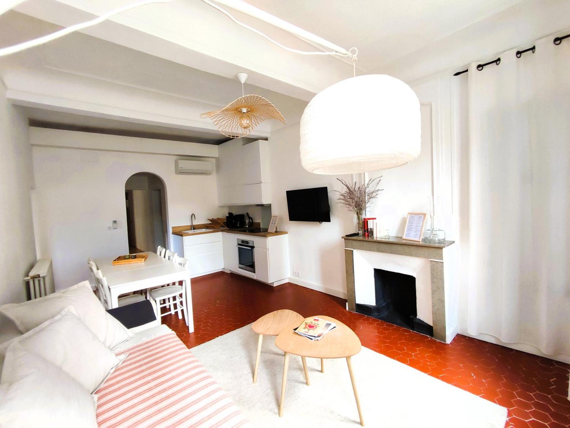 Appartement Climatise Parking Gratuit Surveille Avignon Luaran gambar