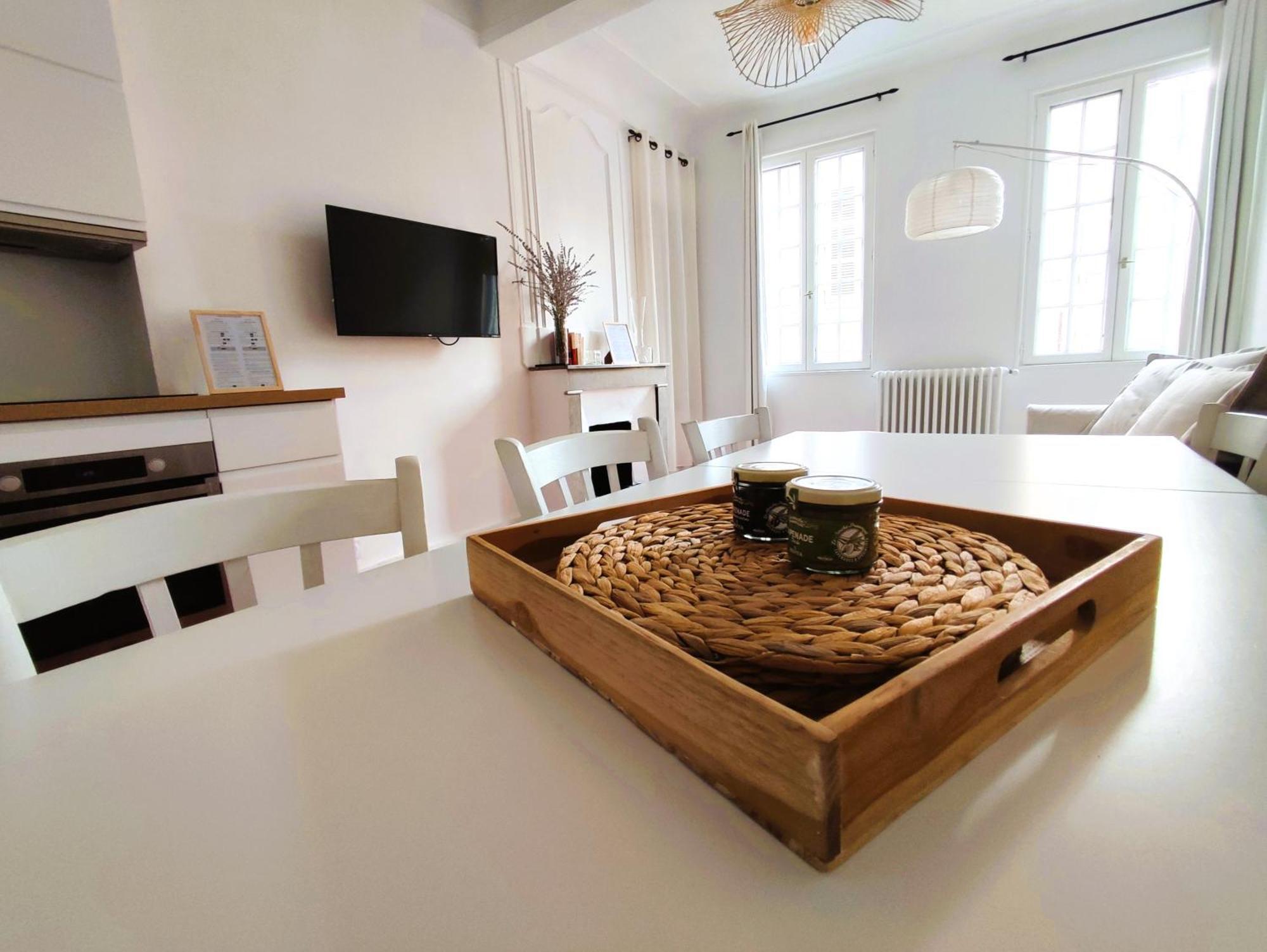 Appartement Climatise Parking Gratuit Surveille Avignon Luaran gambar