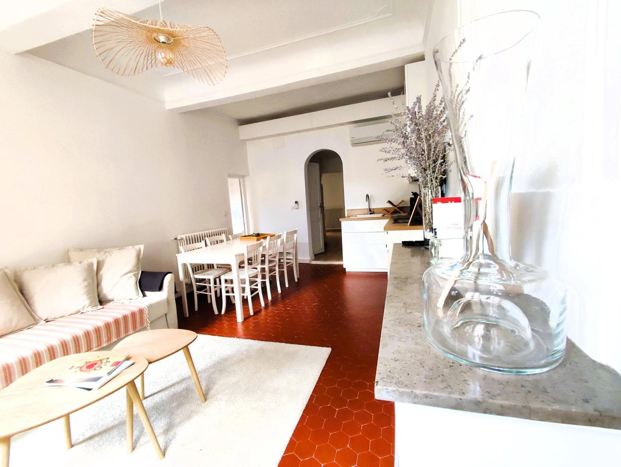 Appartement Climatise Parking Gratuit Surveille Avignon Luaran gambar